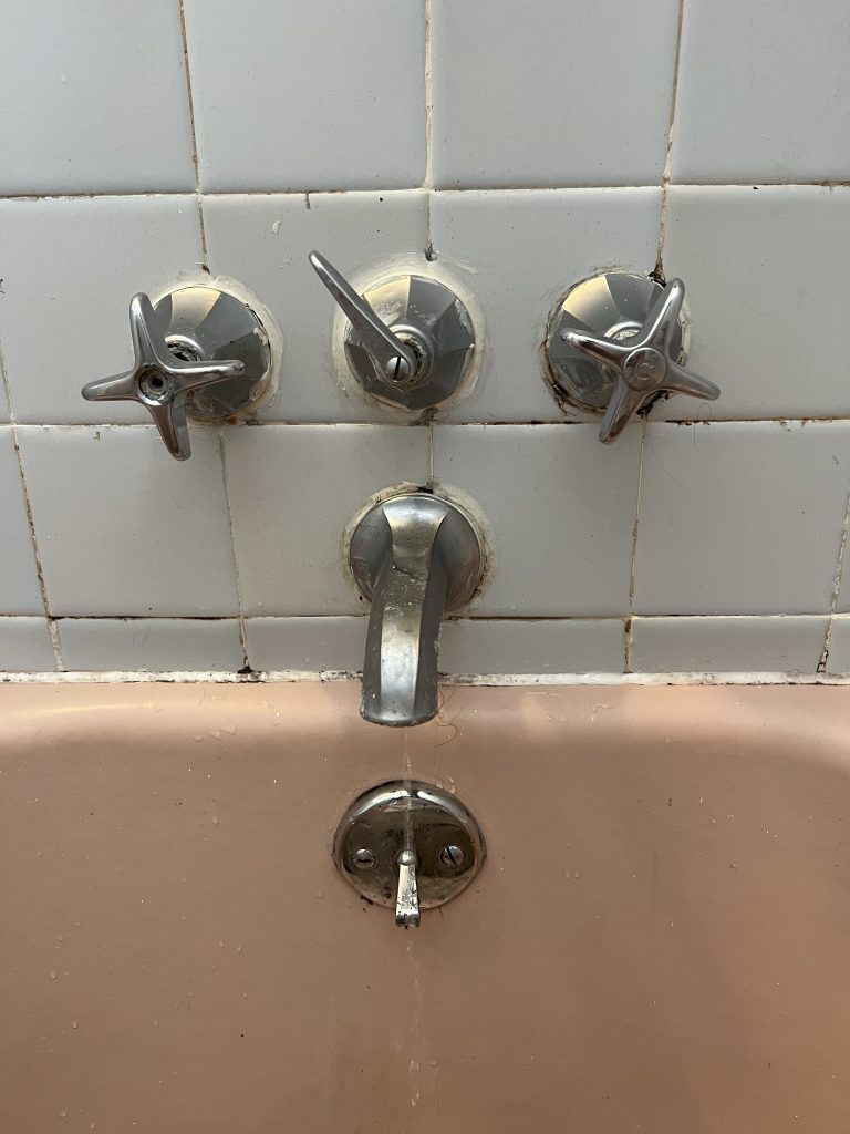 C6F3D87E-3455-424B-8FB2-20DB48142A14